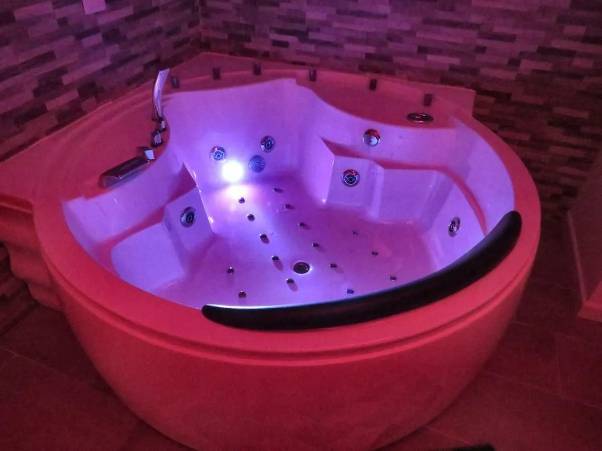 Diamond Suite فيرونا